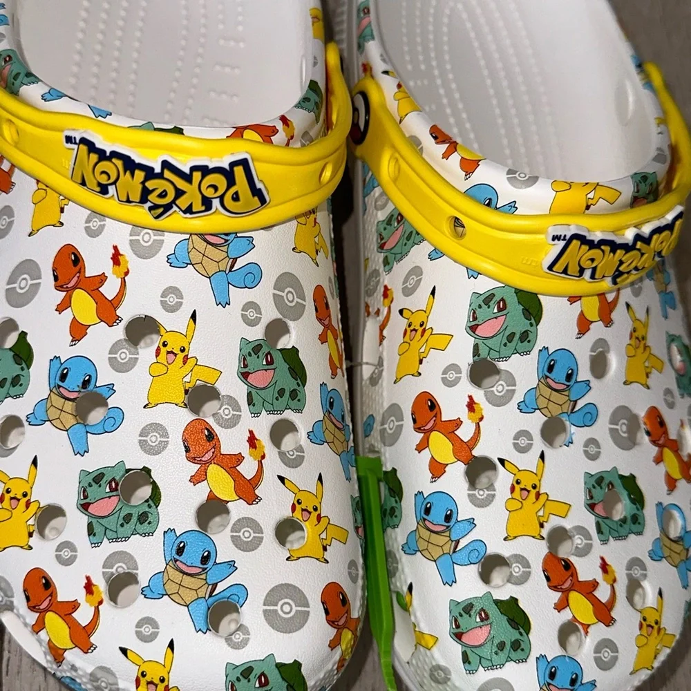 Men’s Pokémon Crocs size 9